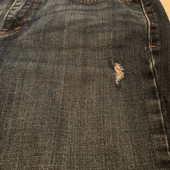 Levi’s Strauss - Picture 5 of 8